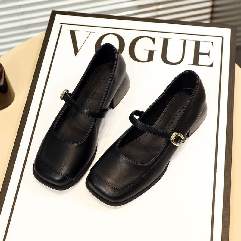 Kevad 2025 Korea stiilis madala kontsaga kingad naistele retro kandilise ninaga Mary Jane kingad naiste seelikuga väikesed kingad naistele