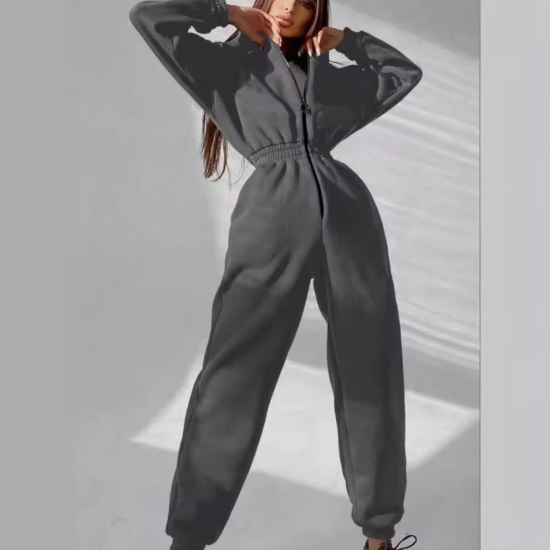 Határokon átnyúló akció 2024 Amazon ebay-en. Eladó sport és szabadidős női kapucnis overál vastagított öltönyvel.