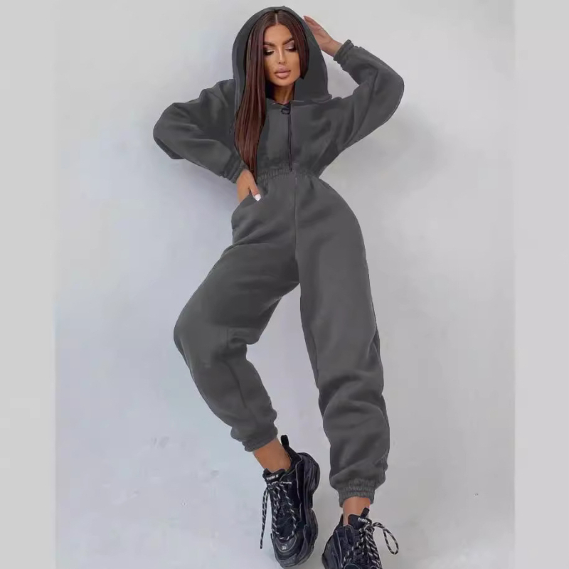 Határokon átnyúló akció 2024 Amazon ebay-en. Eladó sport és szabadidős női kapucnis overál vastagított öltönyvel.