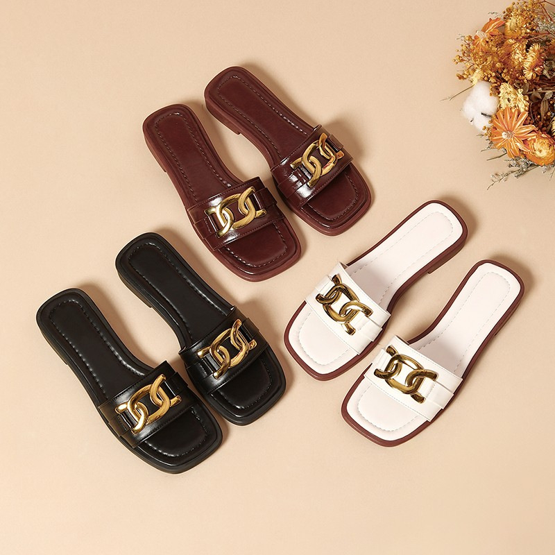 Külkereskedelmi fémláncos lapos papucsok női 2024-es európai és amerikai divatos egyszínű szandálok női papucsok