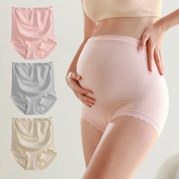 Nėščiųjų apatiniai, specialūs nėščiosioms, skirti ankstyvoms, vidutinėms ir vėlyvoms mėnesinėms, skirti pilvo srityje esančioms medvilninėms kelnaitėms be pėdsakų.