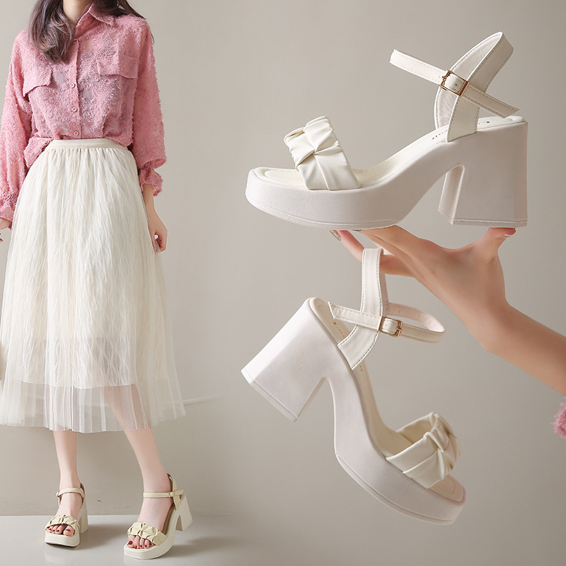 Γυναικεία ψηλοτάκουνα σανδάλια 2025, νέα καλοκαιρινά παπούτσια με ένα τακούνι και ανοιχτή μύτη, μοντέρνα σανδάλια με χοντρό τακούνι