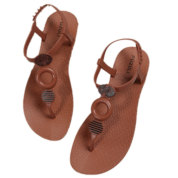 Ευρωπαϊκά και αμερικανικά casual φλατ σανδάλια και παντόφλες, γυναικεία ελαστική ζώνη με αγκράφα για την παραλία, σανδάλια εξωτερικού εμπορίου με δάχτυλα, μεγάλα ρωμαϊκά σανδάλια χονδρικής