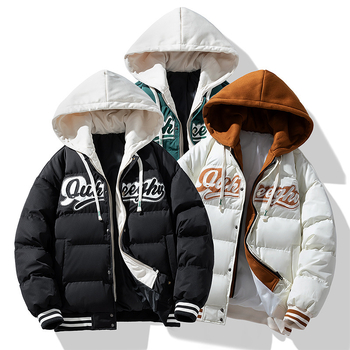 L-6xl pluss-suuruses puuvillase polstriga meeste kapuutsiga võltskaheosaline tikitud puuvillase polstriga mantel paaridele mõeldud ühes tükis mantel kohaletoimetamine