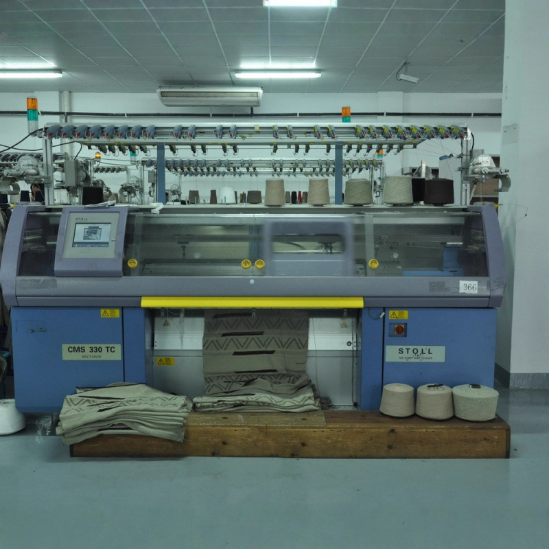 Nauji rudens ir žiemos vyriški megztiniai, vyriški kardiganai, laisvalaikio megztiniai užsienyje