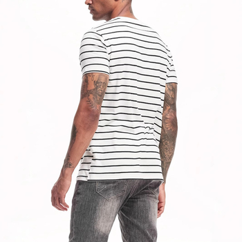 Határokon átnyúló különlegesség a 2025-ös nyárra, új, lezser trendi, bő, retró színű, csíkos, rövid ujjú, kerek nyakú póló.