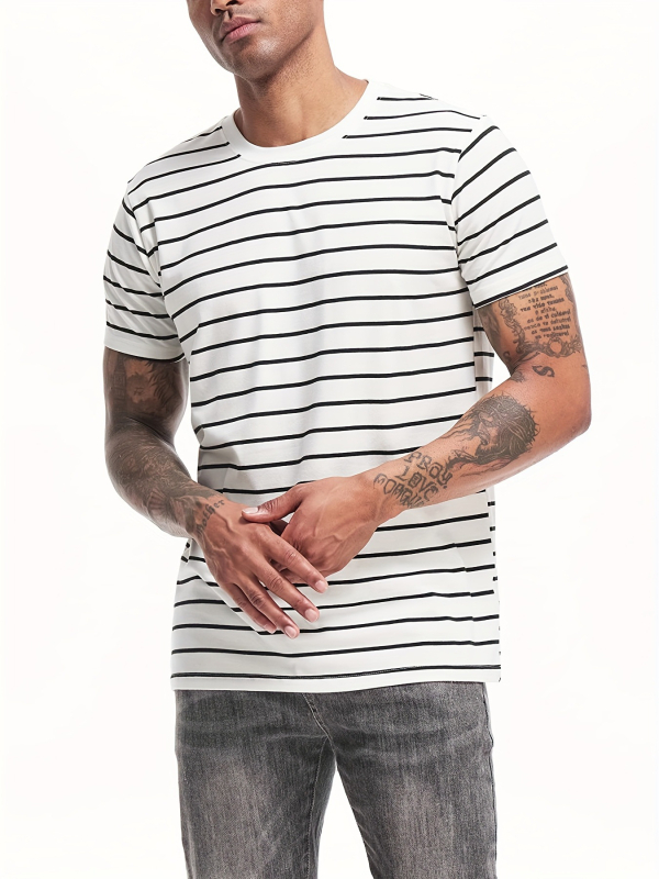 Határokon átnyúló különlegesség a 2025-ös nyárra, új, lezser trendi, bő, retró színű, csíkos, rövid ujjú, kerek nyakú póló.