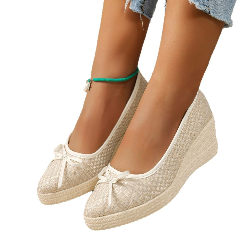 Francia stílusú Chanel magassarkú női éksarkú 2025 őszi új stílusú hírességek elegáns masni hegyes orrú egyszínű cipők nőknek