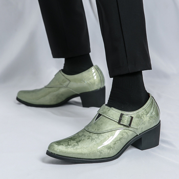 Piiriülesed pluss-suuruses 46 teravatipulised nahkkingad, kõrge kontsaga, kõrgendatud lakknahast, ereda pinnaga pandlaga, meeste ametlikud ärirõivad, hulgimüük