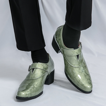 Piiriülesed pluss-suuruses 46 teravatipulised nahkkingad, kõrge kontsaga, kõrgendatud lakknahast, ereda pinnaga pandlaga, meeste ametlikud ärirõivad, hulgimüük