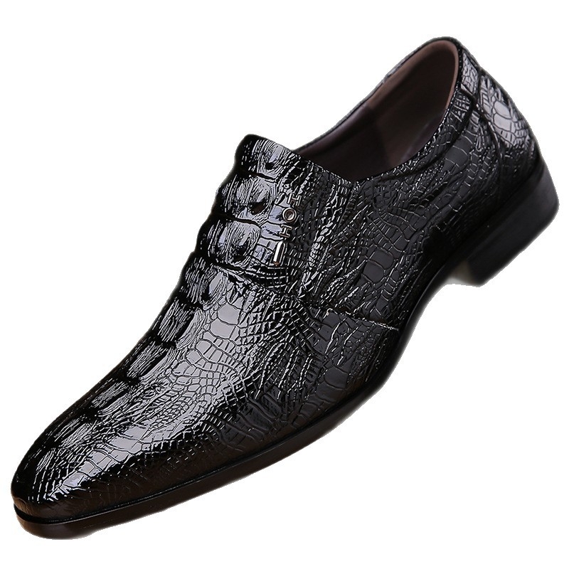 Vīriešu apavi ar lieliem izmēriem, biznesa ikdienas ādas apavi, 2024. gada jaunā krokodila stila plus izmēra mode, Džokera stila korejiešu versija.