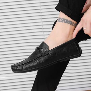 2025 tavaszi új sapkás cipők férfi divatos üzleti lusta cipők koreai stílusú alkalmi bebújós bőr cipők vezetési cipők férfi cipők
