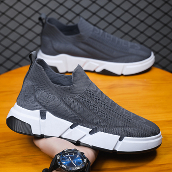2025 tavaszi és őszi új férfi cipők sport és szabadidős légy szőtt háló lélegző trendi divat nagy méretű határokon átnyúló férfi cipő Sh