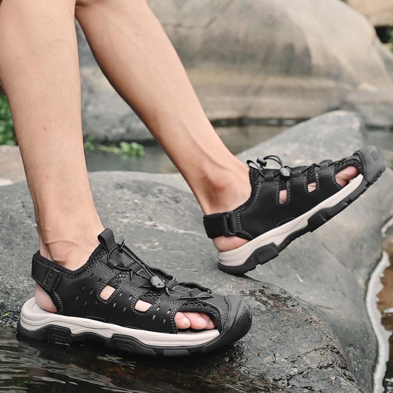 Férfi szandálok 2025 nyár új Trbottomy szabadtéri strandcipők férfi alkalmi vezetési puha talpú csúszásgátló szandálok