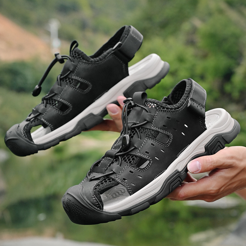 Férfi szandálok 2025 nyár új Trbottomy szabadtéri strandcipők férfi alkalmi vezetési puha talpú csúszásgátló szandálok