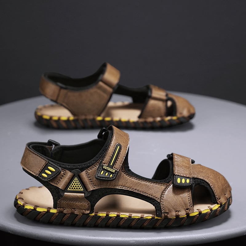 2024-es szandálok férfi nyári új strandcipők külkereskedelmi crossover plus size férfi alkalmi lélegző tépőzáras szandálok