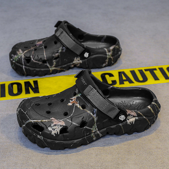 Vyriški vasariniai, plius dydžio paplūdimio bateliai, šviesiai skylėti, lauko dvigubo naudojimo madingi sandalai