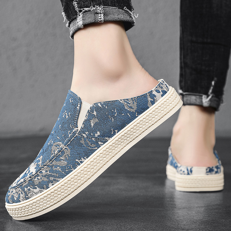 Polupapuče 2024 Nove muške platnene cipele Ljetne prozračne moderne univerzalne navlake za ravne cipele od platna