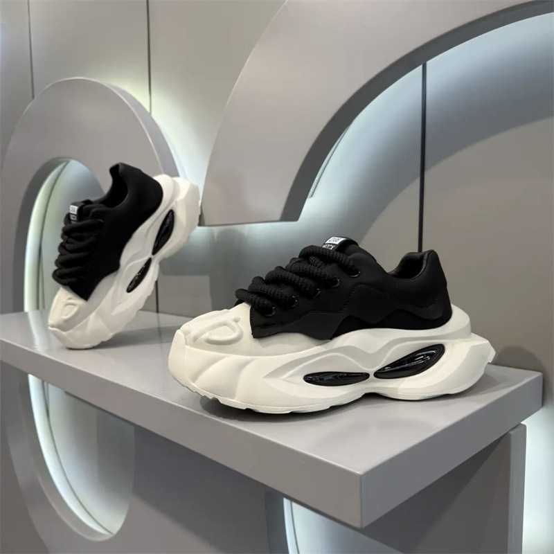 Мъжки обувки с дебела подметка, пролет/есен 2025, нови обувки за увеличаване на височината, супер популярни мъжки обувки, модерни, универсални, ежедневни спортни обувки