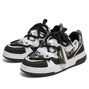 Ανδρικά Παπούτσια 2025 Άνοιξη και Φθινόπωρο Νέα Κόκκινα Ρετρό Casual Αθλητικά Καλοκαίρι Αυξημένη Αντιολισθητική Σχεδίαση Sense Bread Μοντέρνα Αθλητικά Παπούτσια