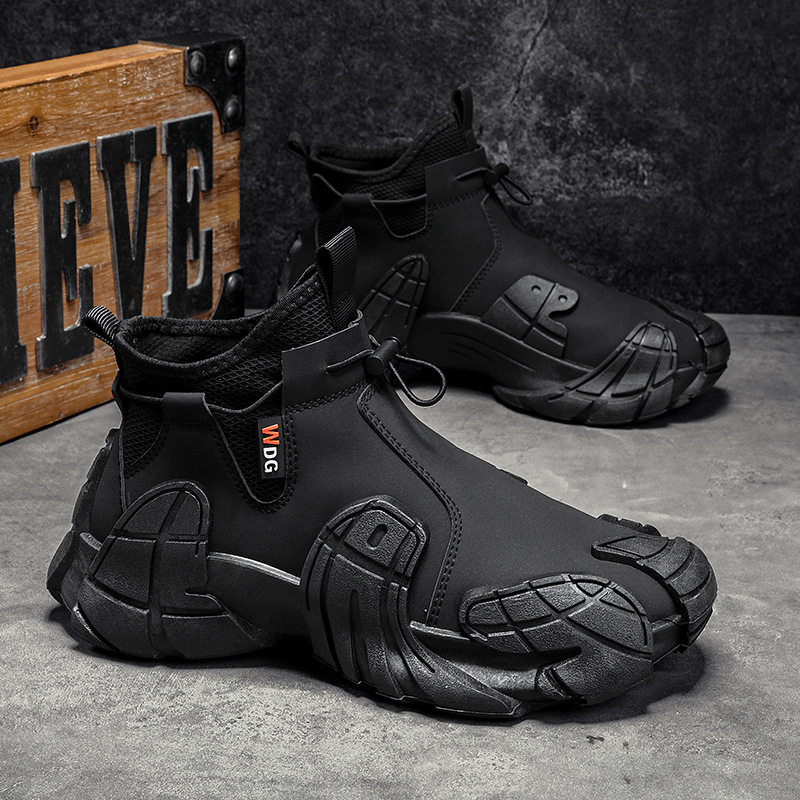Meeste mägironimisjalatsid, sügisesed veekindlad libisemiskindlad tossud, meeste töökoha kerged pehme tallaga Martini saapad