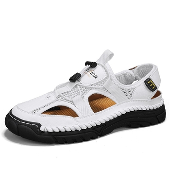 Rankų darbo basutės vyrams 2025 m. vasaros naujos mados „Baotou“ neslystantys paplūdimio batai, laisvalaikio minkšto dugno, universalios sportinės basutės