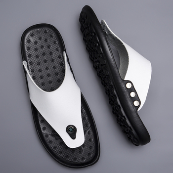 Καλοκαιρινές ανδρικές παντόφλες 2024, μοντέρνα σανδάλια θαλάσσης με επίπεδη σόλα, μοντέρνες παντόφλες με ανοιχτά δάχτυλα, casual, κομψές παντόφλες, κορεατική έκδοση, απλές