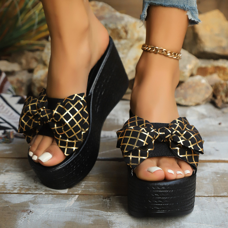 Nyári muffin 2025 nagykereskedelmi új masnis ékszíjas papucs határokon átnyúló kereskedelemmel ellátott papucs női európai és amerikai szandál