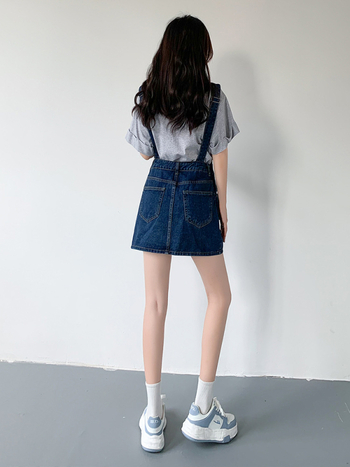 Sötétkék farmer pánt nélküli rövid ruha Női tavaszi vékony fazon 2024 Új érkezésű vékony fazonú, laza, karcsúsító, fiatalos, elegáns overall ruha