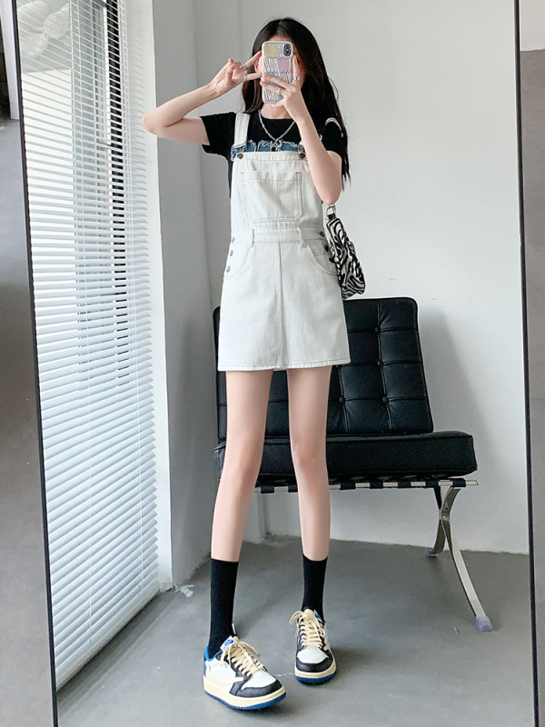 Sötétkék farmer pánt nélküli rövid ruha Női tavaszi vékony fazon 2024 Új érkezésű vékony fazonú, laza, karcsúsító, fiatalos, elegáns overall ruha