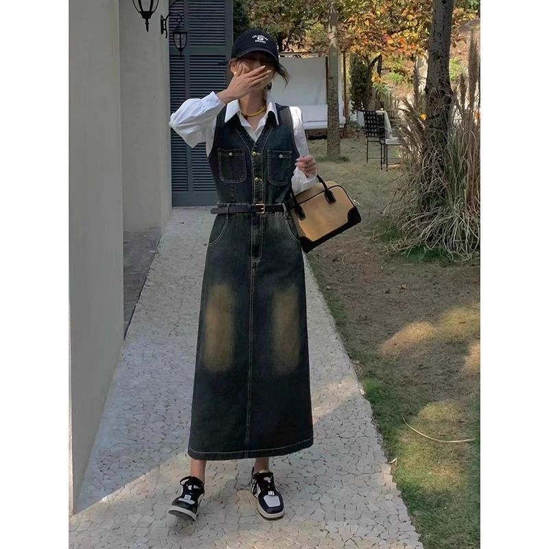 [öv] vintage divatos farmer mellényszoknya női 2025 tavaszi új koreai fehér ing kétrészes szett