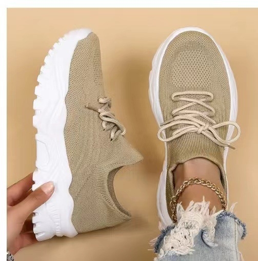 2024-es határokon átnyúló Mason plus size sport női cipők lélegző repülő szőtt divatos zokni cipők bebújós lusta cipők