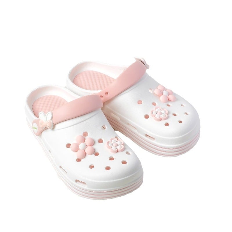 Naiste Crocsid Suvi 2024 Uued paksu tallaga ruudulised Baotou poolsaapad libisemiskindlad ülerõivad Internetikuulsuste populaarsed rannasandaalid