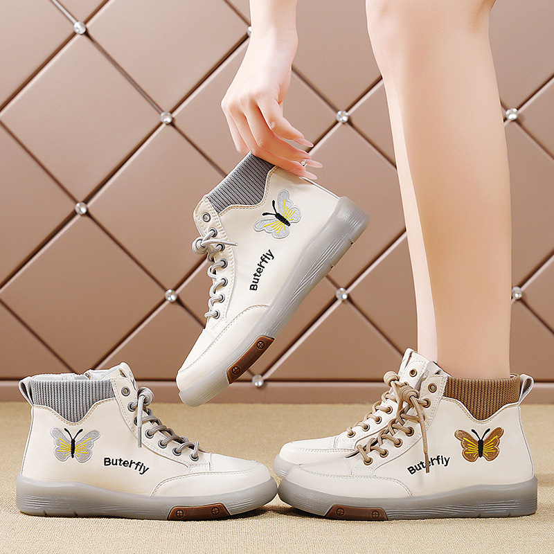 Valódi bőr Martin csizma női 2024 új őszi és téli magas szárú marhahús talpú női cipők puha talpú gyapjúbéléssel középkori anya bokacsizma