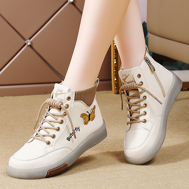 Valódi bőr Martin csizma női 2024 új őszi és téli magas szárú marhahús talpú női cipők puha talpú gyapjúbéléssel középkori anya bokacsizma