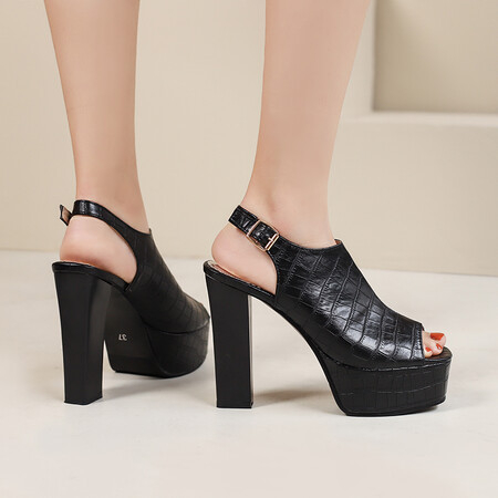 Dropshopping2022 Tavaszi és nyári új export halszájú, nyitott orrú, vízálló, platformos, 36-43 vastag sarkú, magas sarkú szandál