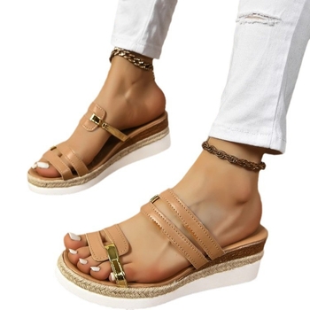 2024 Új Külkereskedelmi Nagyméretű Női Szandálok Nyári Európai és Amerikai A Legkönnyebben Méretezhető Éktalpú Római Cipők Női Vastag Talpú Laza Cipők