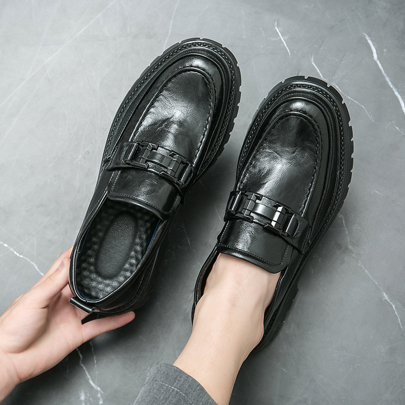 Új, határokon átnyúló bőrcipők, férfi, alacsony szárú, üzleti divatos, brit stílusú, egy pedálos, vastag talpú, hétköznapi bőrcipők, férfi nagykereskedelem