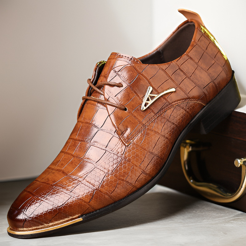 Férfi határokon átnyúló új ifjúsági, lélegző, plus size bőrcipő, koreai hegyes orrú, üzleti, borbély bőrcipő