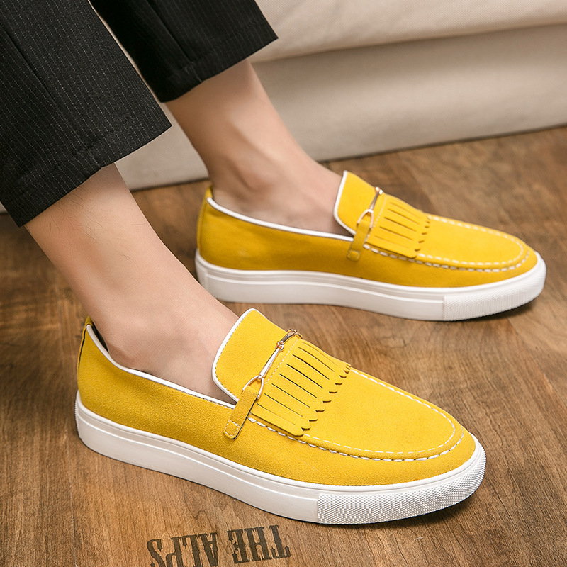 Határokon átnyúló, plus size bársonyos bőr férfi deszkás cipő, divatos európai és amerikai brit üzleti férfi bőrcipők, matt bőr fémcsatos mokaszinok