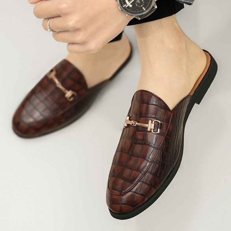 Férfi papucsok, nyári, krokodilmintás, könnyű, luxus felsőruházat, sarok nélküli, hegyes orrú, bőr cipők, férfi autós szandálok, kibernetikus, népszerű félcipő