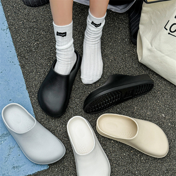 Fiúk Baotou papucsok vastag aljú külső viselet 2024 új stílusú, bebújós, csúszásmentes francia bőr páros Baotou papucsok