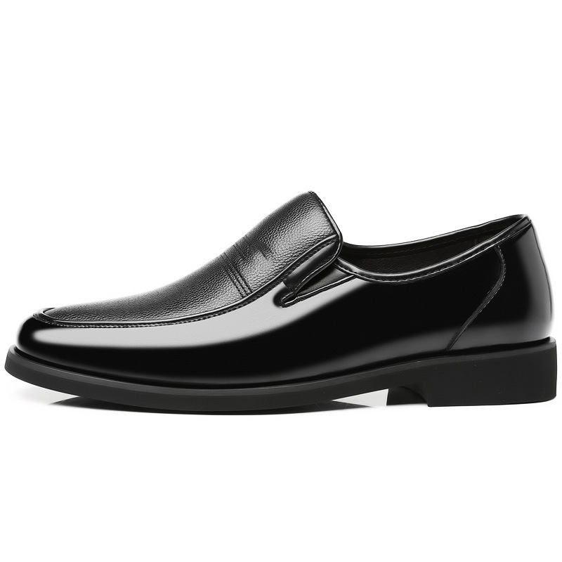 Bőrcipők Férfi valódi bőr üzleti ruha nyári üreges lélegző alkalmi puha talpú csúszásgátló nagy méretű középkorú és idős apa cipő