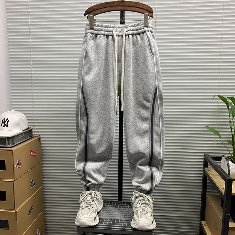 Trendi márkájú férfi laza nadrág Trendi márkájú kilencpontos Harlan lábú sportnadrág 2024 Új tavaszi és őszi varrásos hétköznapi nadrág