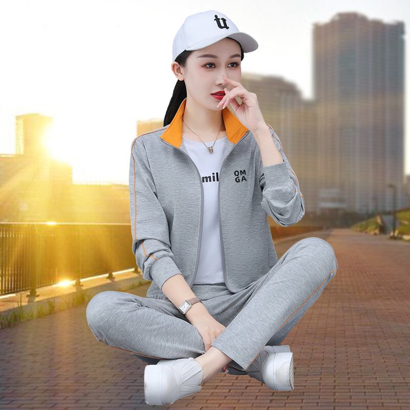 Costum de toamnă pentru mame de vârstă mijlocie, la modă, din trei piese, îmbrăcăminte sport casual nouă pentru femei, primăvară și toamnă, la modă, respirabil