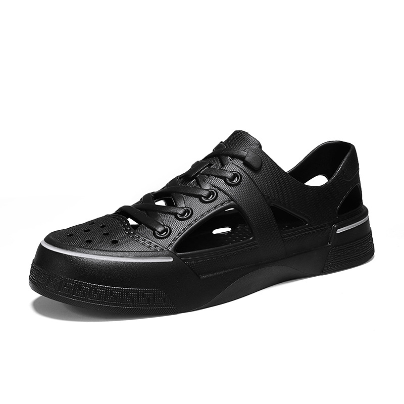 Lyukas cipők Férfi új nyári kimenő kopásálló üreges szandálok Férfi puha talpú alkalmi divatos strandszandálok