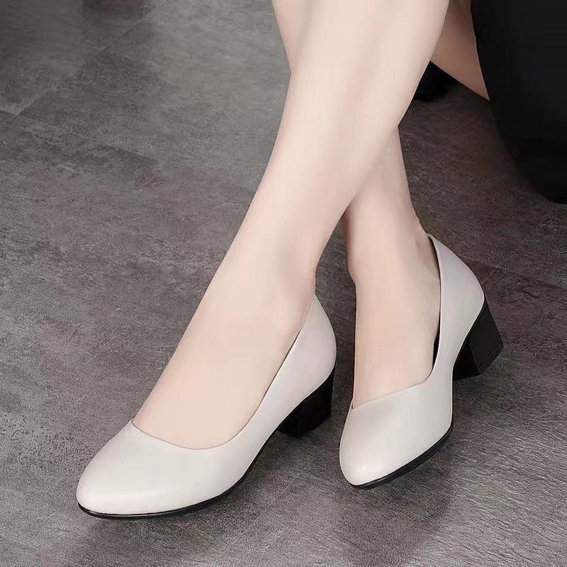 A marhabőr munkacipő első rétege, női fekete állásinterjúra való munkacipő, alkalmi viselet, ingázós csúszásgátló bőrcipő, női egyrészes cipő