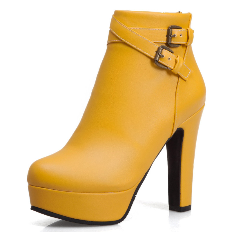 40-50-es plus size csizmák 2022 új női csizmák magas sarkú rövid csizmák Női európai és amerikai vastag sarkú női cipők határokon átnyúló külkereskedelmi szállítás