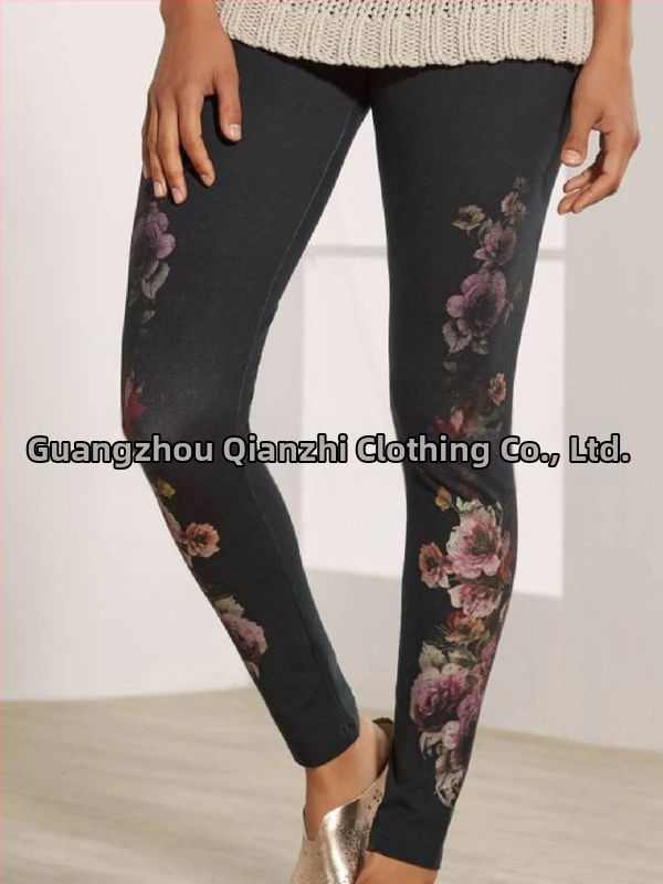 2022 őszi, határokon átnyúló külkereskedelemmel foglalkozó európai és amerikai divatos, kefélt mintás, karcsúsító csizmanadrág, női ruházat