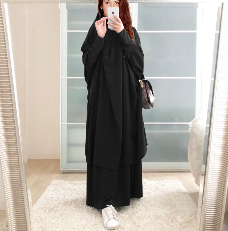 Nové šaty s jednofarebným županom z obchodu AliExpress Amazon z roku 2022